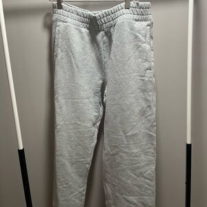arie sweatpants light grey